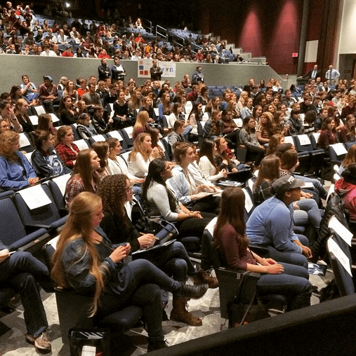 11013362_729280010521023_8782817682840171704_n