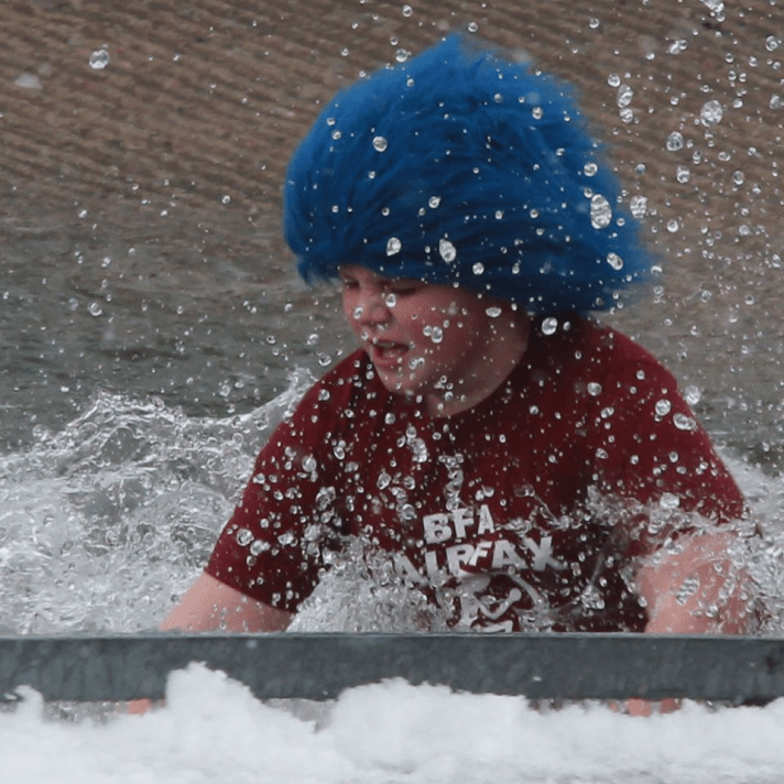 Taking the icy Plunge for a good cause!
