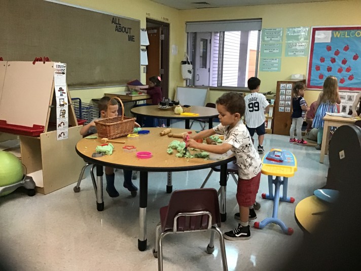 835F5D48-075B-4F66-92D6-86F9160D2F1A