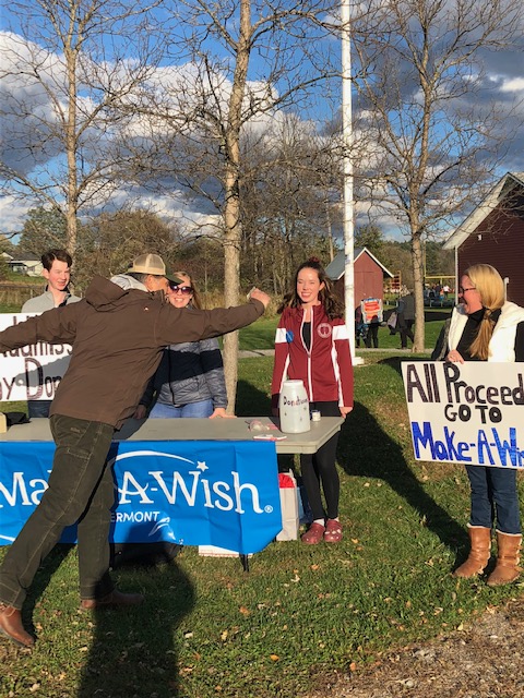 Fairfax Football raises funds for Make-A-Wish Vermont